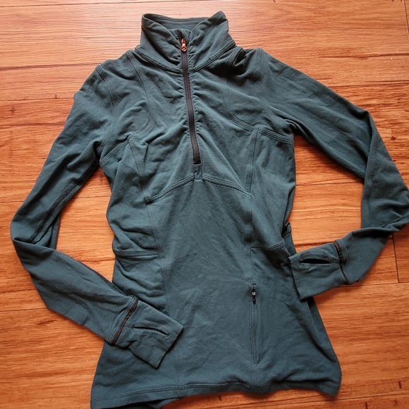 Lululemon jacket - Picture 4 of 12